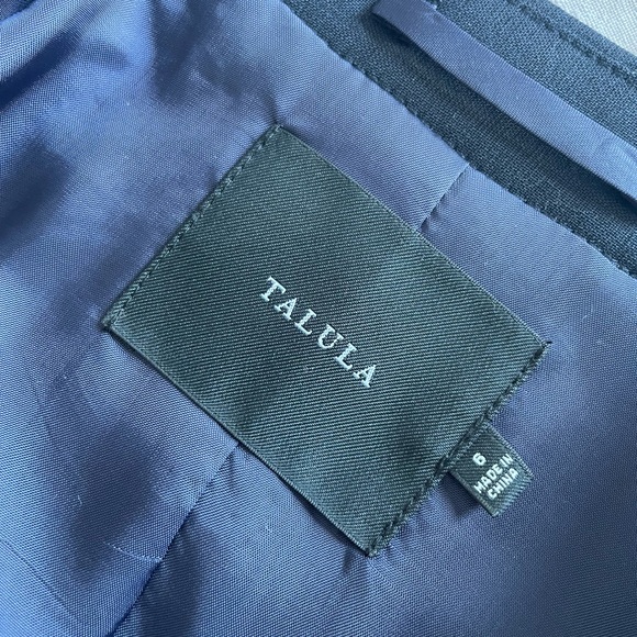 Aritiza Wool Blazer Navy Blue Size 6 - Picture 9 of 11